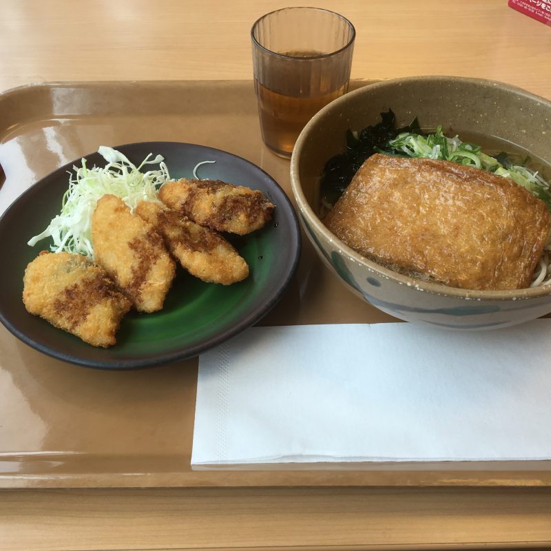 ���ԍH���̐H����O�����I�����H�ׂĂ��邲�т����J�I